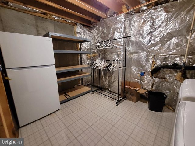 10 BRIDLE CT, Cherry Hill, NJ 08003