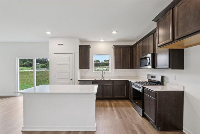 7136 Fair Oaks ROAD, Mount Pleasant, WI 53403