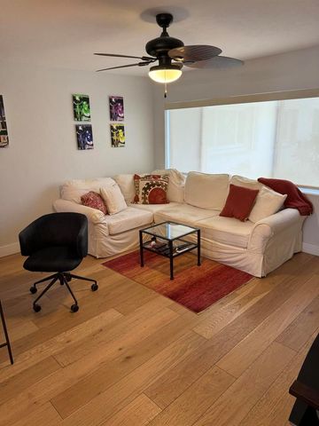 2920 Cynthia Lane 107, Lake Worth Beach, FL 33461