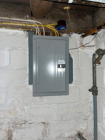 616 E 12TH Street, Erie, PA 16503