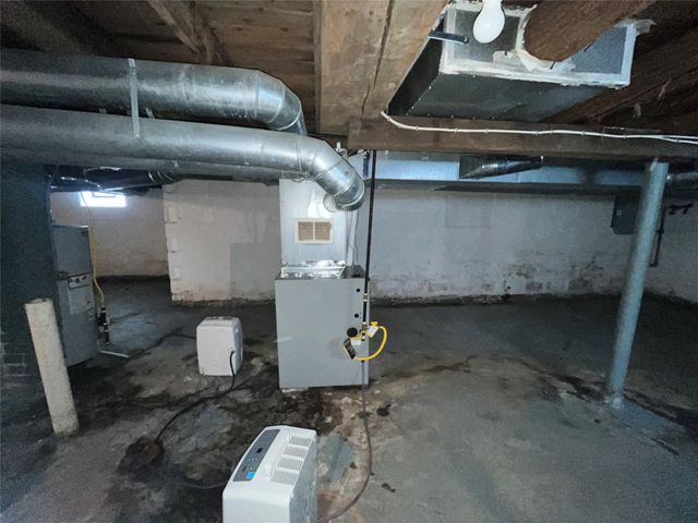 616 E 12TH Street, Erie, PA 16503