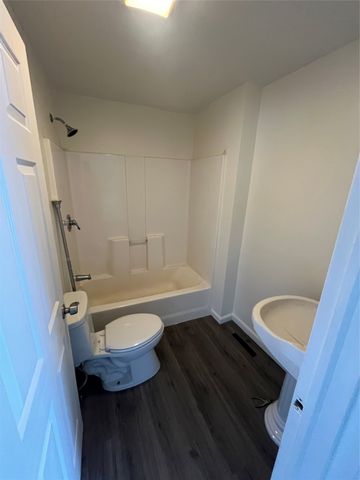 616 E 12TH Street, Erie, PA 16503