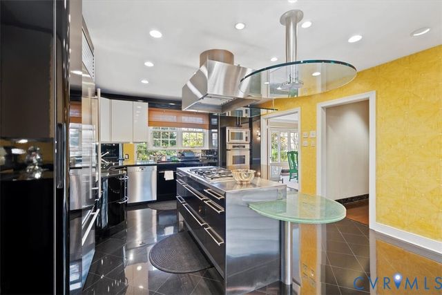 5 Cedaridge Rd, Richmond, VA 23229