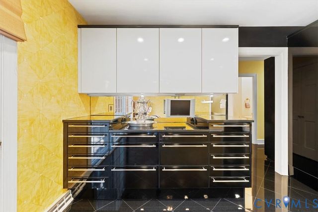 5 Cedaridge Rd, Richmond, VA 23229