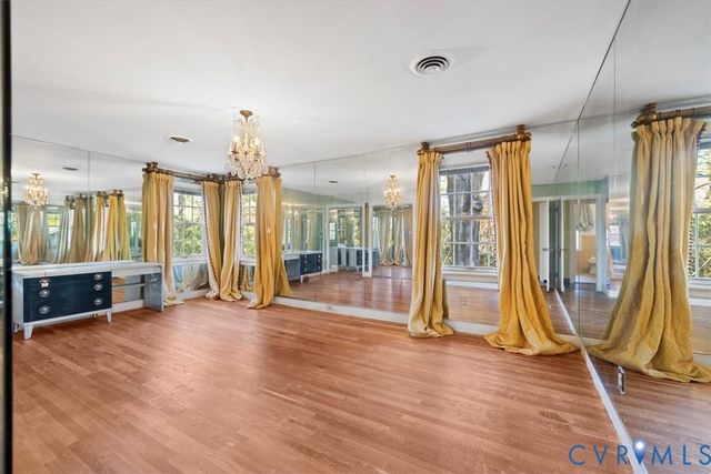 5 Cedaridge Rd, Richmond, VA 23229