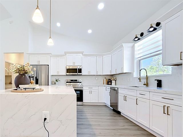 8786 SW 127TH AVENUE, Dunnellon, FL 34432