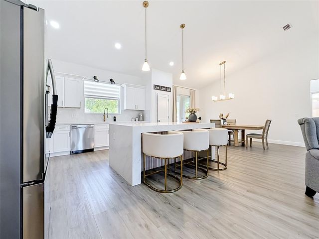 8786 SW 127TH AVENUE, Dunnellon, FL 34432