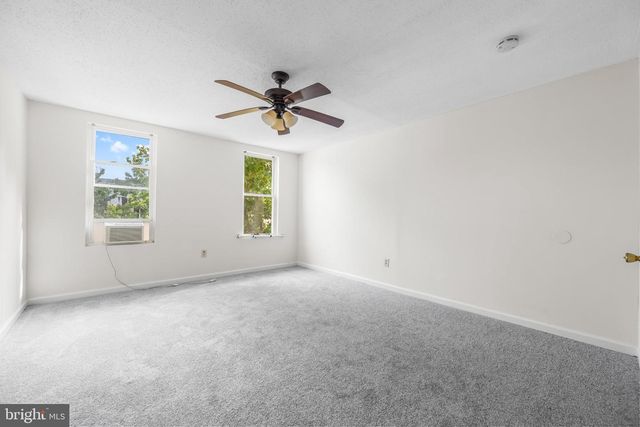 4 N POTOMAC ST, Baltimore, MD 21224