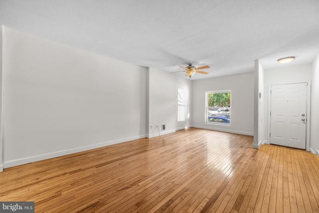 4 N POTOMAC ST, Baltimore, MD 21224