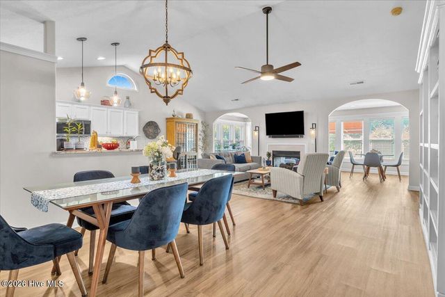 5940 Saltaire Village Court, Wilmington, NC 28412