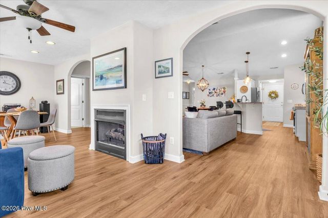5940 Saltaire Village Court, Wilmington, NC 28412