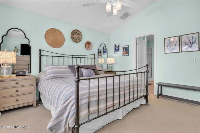 5940 Saltaire Village Court, Wilmington, NC 28412
