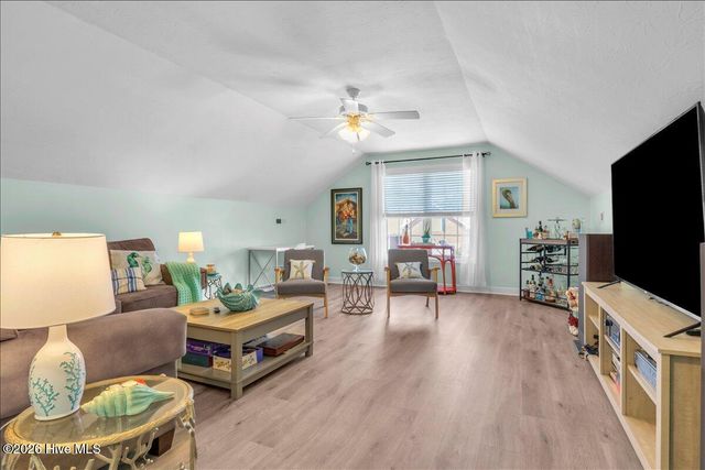 5940 Saltaire Village Court, Wilmington, NC 28412