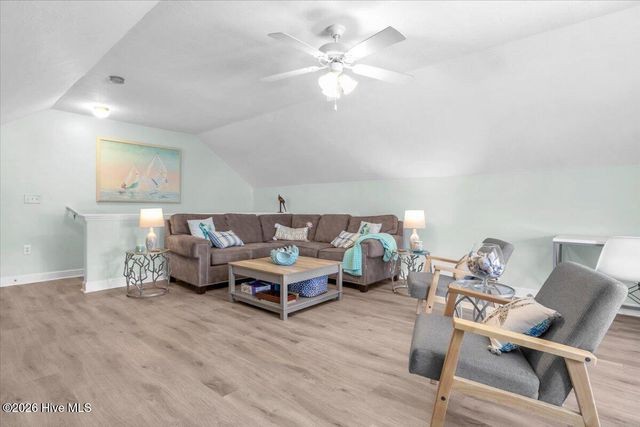 5940 Saltaire Village Court, Wilmington, NC 28412