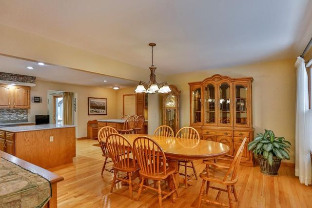 917 S 17TH AVENUE, Wausau, WI 54401