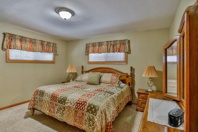 917 S 17TH AVENUE, Wausau, WI 54401