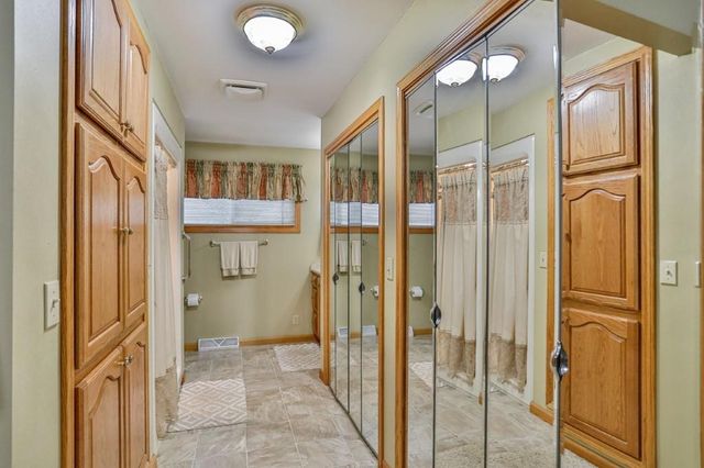 917 S 17TH AVENUE, Wausau, WI 54401