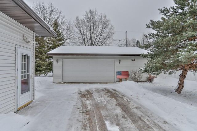 917 S 17TH AVENUE, Wausau, WI 54401