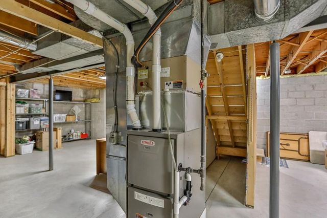 917 S 17TH AVENUE, Wausau, WI 54401