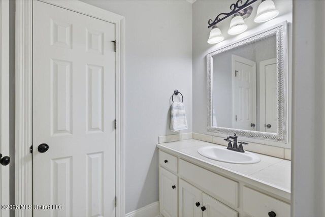 148 Bear Creek Circle, Canton, MS 39046
