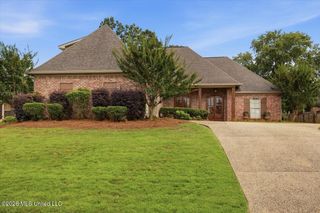 148 Bear Creek Circle, Canton, MS 39046