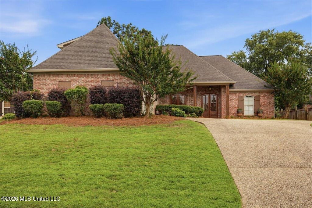 148 Bear Creek Circle, Canton, MS 39046
