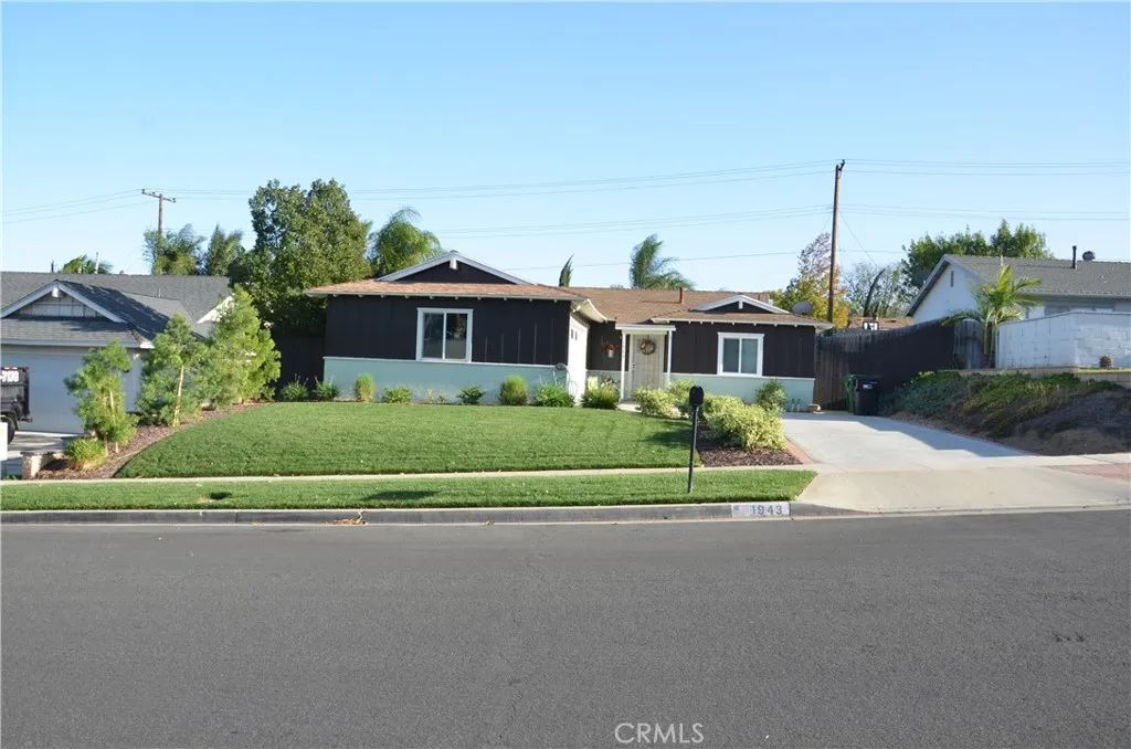 1943 Longview Drive, Corona, CA 92882