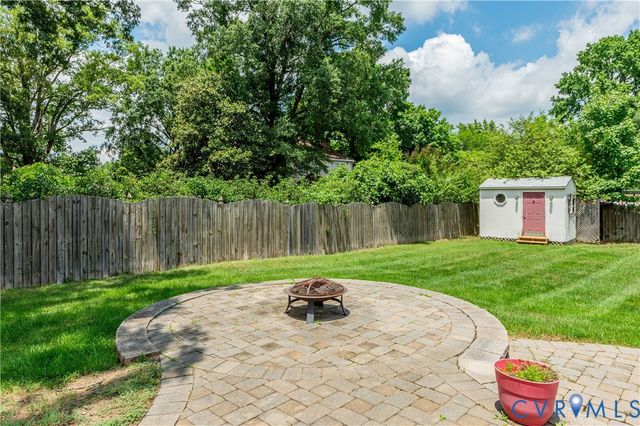 8520 Lansdowne Rd, Henrico, VA 23229