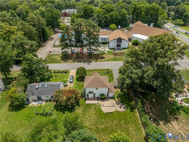 8520 Lansdowne Rd, Henrico, VA 23229