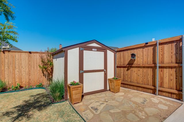 11206 Granby Avenue, Lubbock, TX 79424