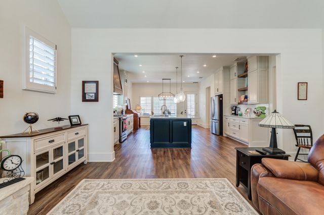 11206 Granby Avenue, Lubbock, TX 79424