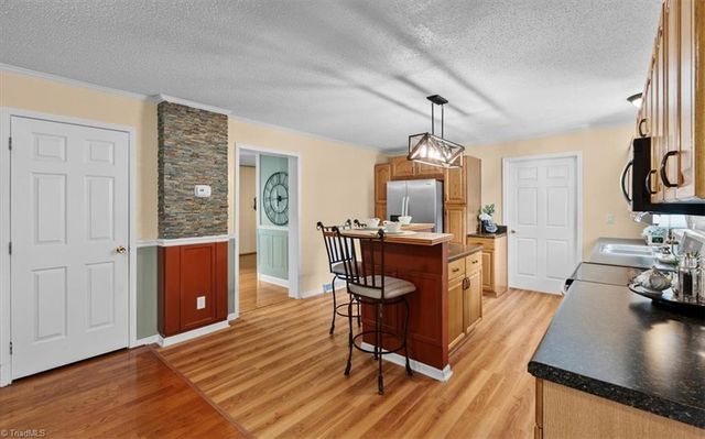 9825 Cherry Grove Road, Reidsville, NC 27320