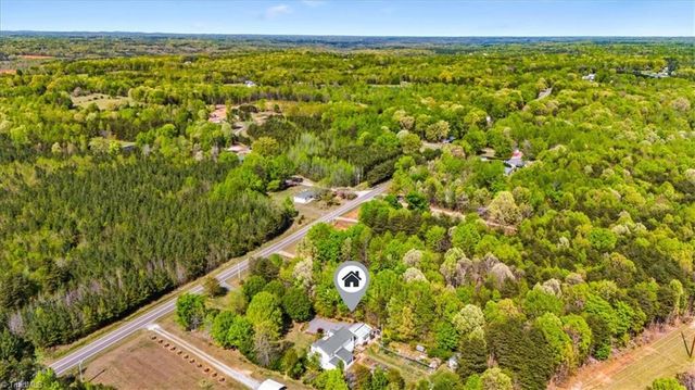 9825 Cherry Grove Road, Reidsville, NC 27320