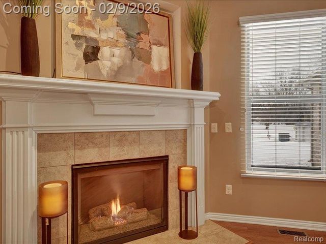 19201 N Grisham Drive E, Macomb Township, MI 48044