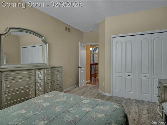 19201 N Grisham Drive E, Macomb Township, MI 48044