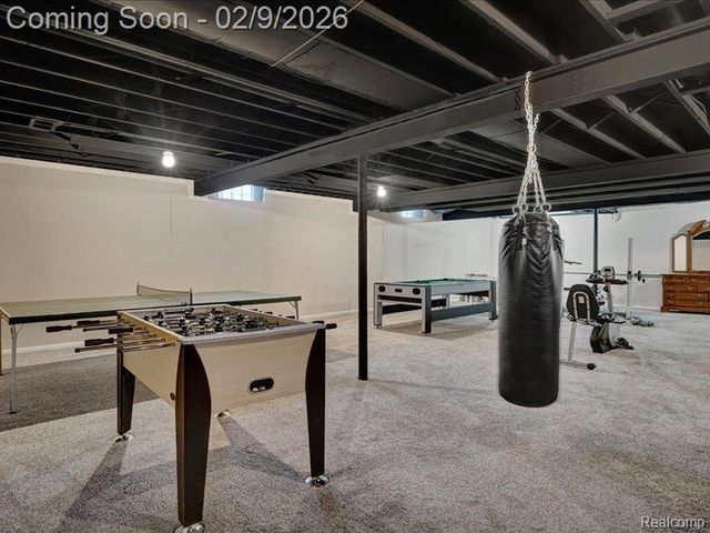 19201 N Grisham Drive E, Macomb Township, MI 48044