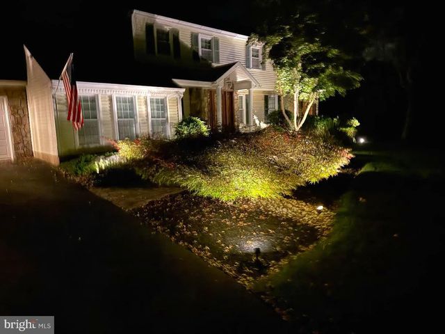6 TIFFANY DR, Perkasie, PA 18944