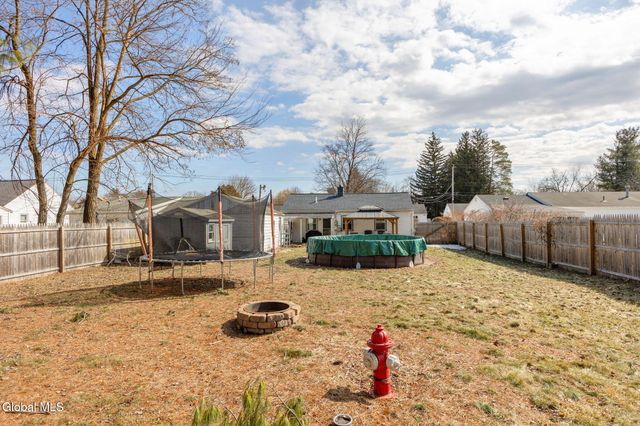 247 Chiswell Road, Schenectady, NY 12304