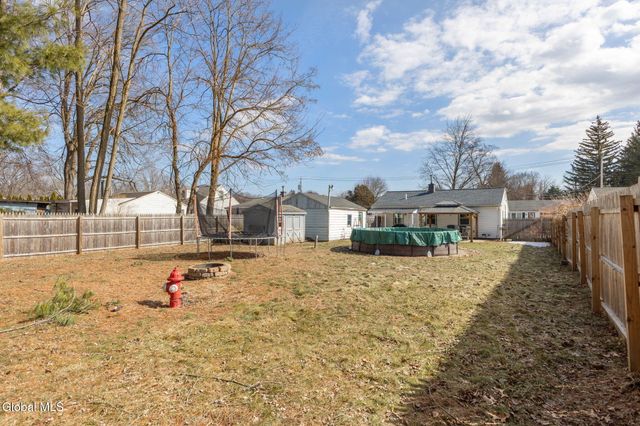 247 Chiswell Road, Schenectady, NY 12304