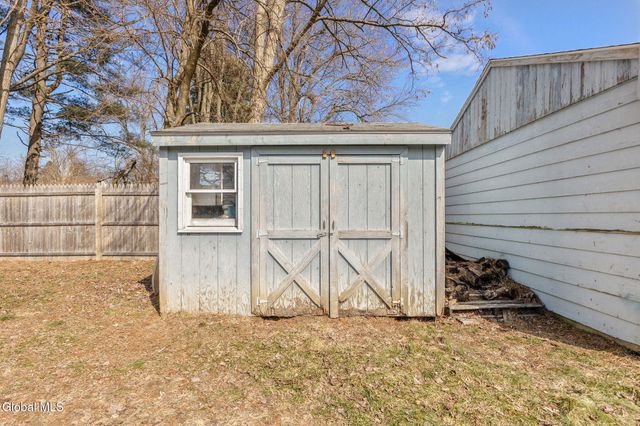 247 Chiswell Road, Schenectady, NY 12304