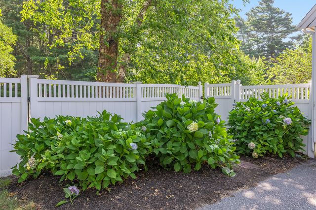 30 Fairview Lane, Plymouth, MA 02360