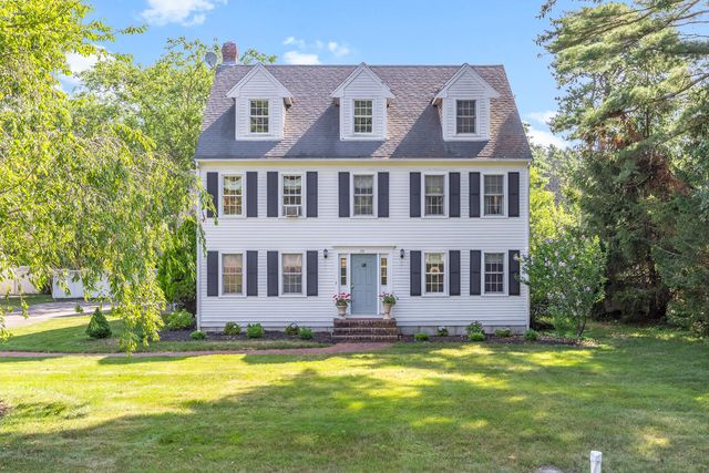 30 Fairview Lane, Plymouth, MA 02360