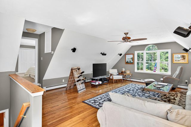 30 Fairview Lane, Plymouth, MA 02360