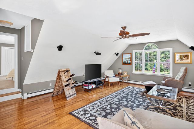 30 Fairview Lane, Plymouth, MA 02360