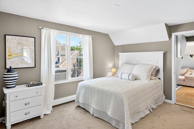 30 Fairview Lane, Plymouth, MA 02360