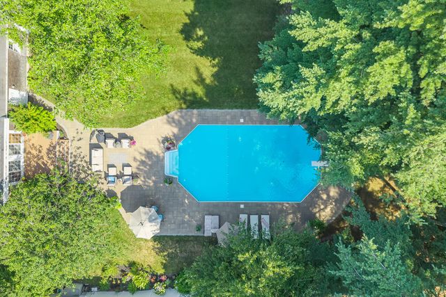 30 Fairview Lane, Plymouth, MA 02360