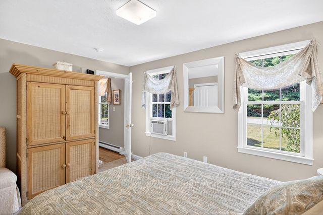 30 Fairview Lane, Plymouth, MA 02360