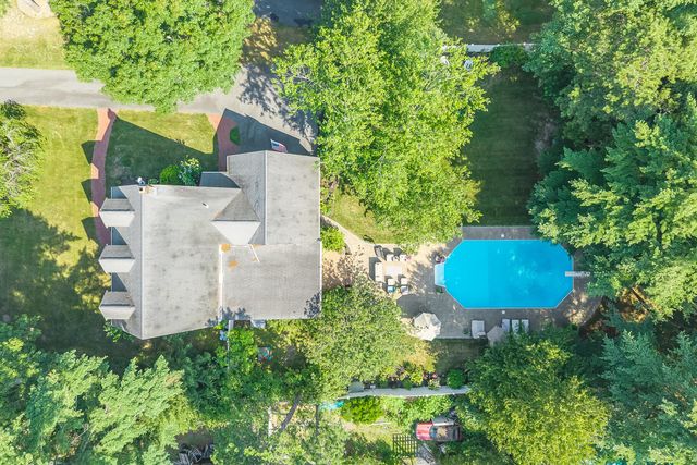 30 Fairview Lane, Plymouth, MA 02360