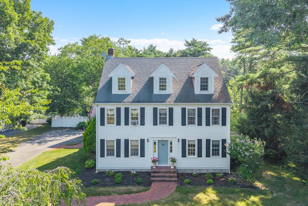 30 Fairview Lane, Plymouth, MA 02360