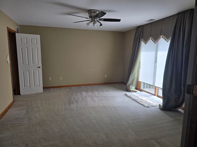 1362 W 94th Court, Crown Point, IN 46307